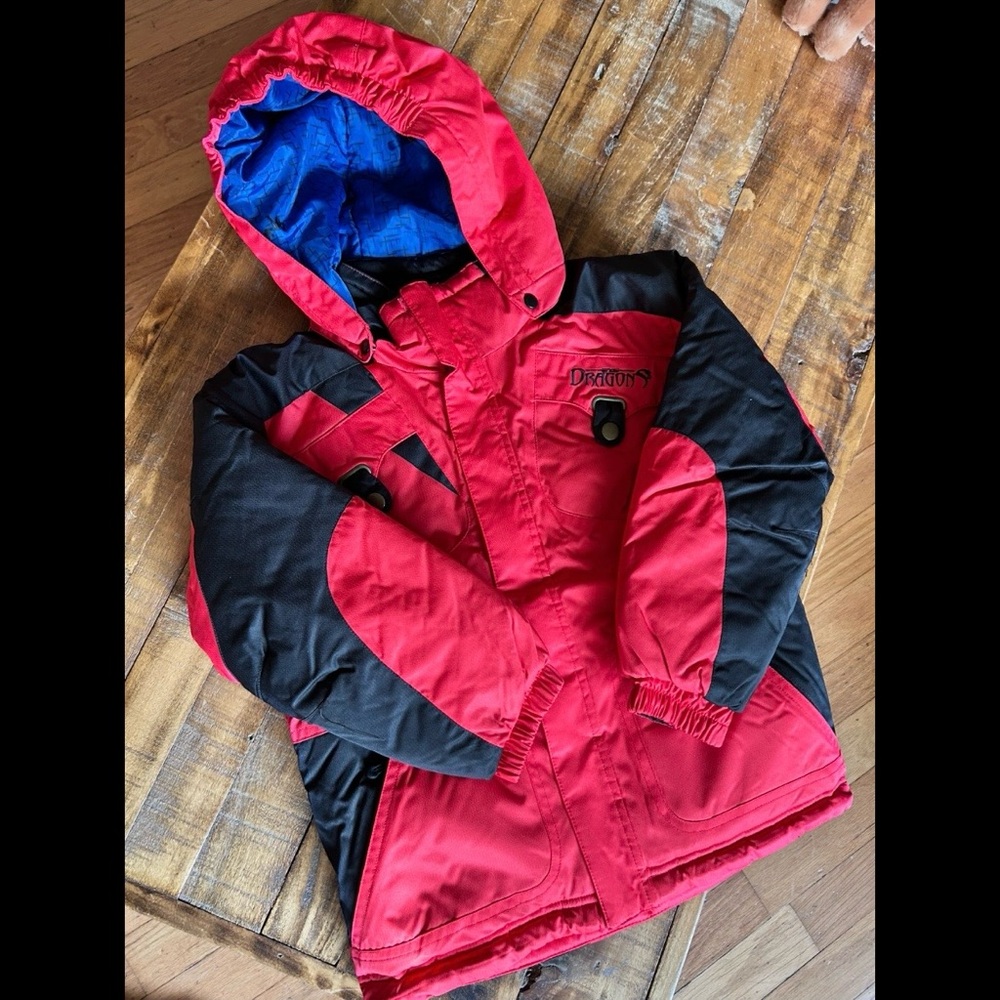 Snow Dragons - Kids’ Jacket (Size 6)